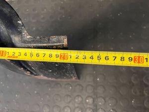Reliable Black D-Handle Garden Shovel - 2ndhandwarehouse.com