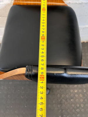 Stylish Mid-Century Modern Swivel Office Chair