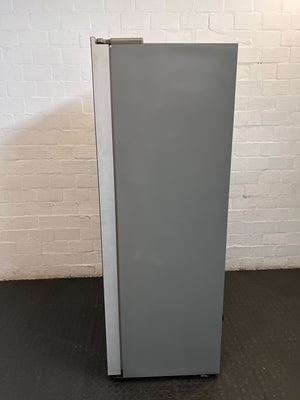 Hisense Black Side-by-Side Fridge Freezer with Water Dispenser