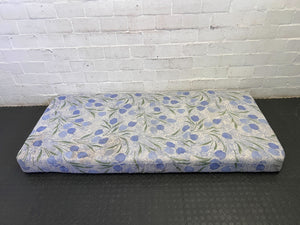 Charming Blue Floral Foldable Mattress - Versatile Sleeper Mat