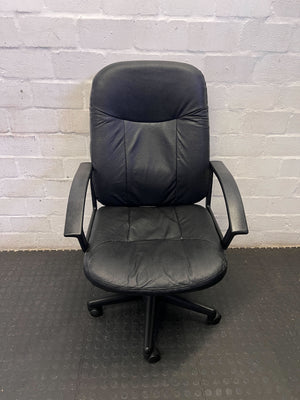 Comfortable Black Executive Swivel Office Chair