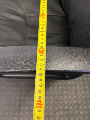 Comfortable Black Executive Swivel Office Chair