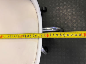 Mid back office chair white