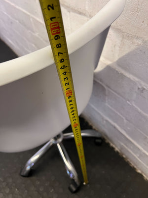 Mid back office chair white