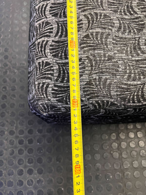 Modern Grey Patterned Chaise Sofa - Sectional Comfort