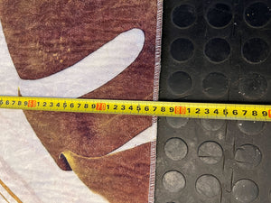 Elegant Tropical Leaf Pattern Runner Rug with Gold Accents - 2ndhandwarehouse.com