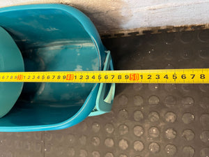 Vibrant Blue Mop Bucket with Integrated Wringer - 2ndhandwarehouse.com