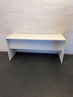 Versatile White Minimalist Desk 163 x 57cm - 2ndhandwarehouse.com