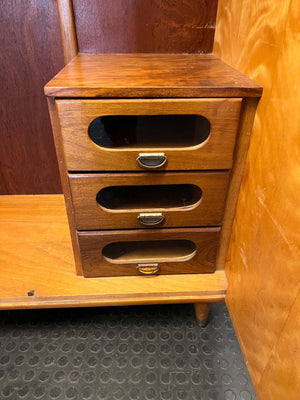 Retro Chic Wooden Wardrobe with Unique Grain ✨