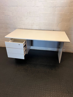 Functional Grey Office Desk with Lockable Drawers ✨ - 2ndhandwarehouse.com