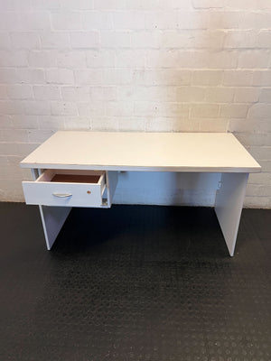 Compact Light Grey Office Desk with Storage Drawer - 2ndhandwarehouse.com