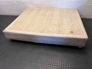 Sturdy Patterned Bed Base - Queen/King Size - 2ndhandwarehouse.com