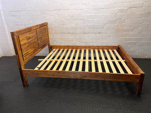Stunning Solid Acacia Wood Bed Frame with Integrated Storage Drawers - 2ndhandwarehouse.com