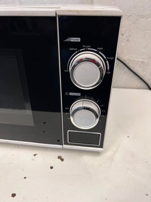 Reliable DEFY Compact White Microwave Oven - Rusted inside - 2ndhandwarehouse.com