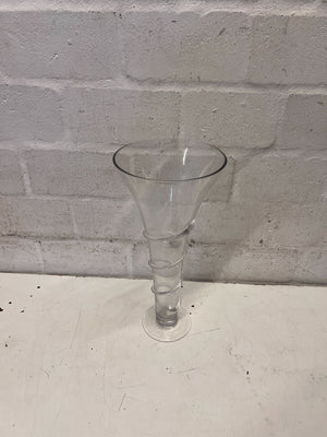 Elegant Spiral Clear Tapered Vase - 2ndhandwarehouse.com