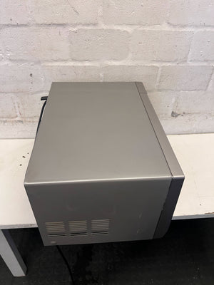 Samsung Silver Digital Microwave Oven - Excellent Condition! - 2ndhandwarehouse.com