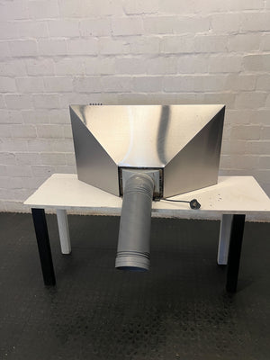 Fan - Pre-Loved Stainless Steel Kitchen Extractor Hood with Lights- Fair used - 2ndhandwarehouse.com