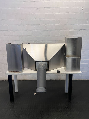 Fan - Pre-Loved Stainless Steel Kitchen Extractor Hood with Lights- Fair used - 2ndhandwarehouse.com