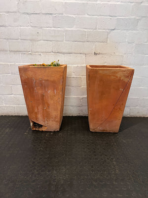 Planting -Rustic Terracotta Trapezoid Planter Pot - Cracked - 2ndhandwarehouse.com