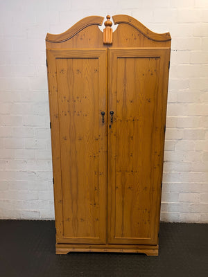 Waldrope -Charming Wooden Double Wardrobe with Ornate Top - Fair used - 2ndhandwarehouse.com