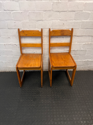 Classic Pine Dining Chair with Sled Base - 2ndhandwarehouse.com