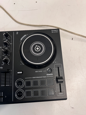 Pioneer DDJ-200 Smart DJ Controller — Good Working O - 2ndhandwarehouse.com