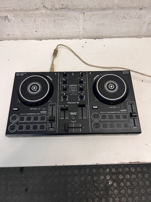 Pioneer DDJ-200 Smart DJ Controller — Good Working O - 2ndhandwarehouse.com