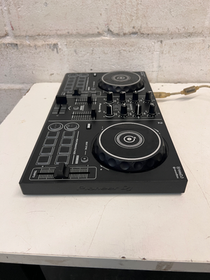 Pioneer DDJ-200 Smart DJ Controller — Good Working O - 2ndhandwarehouse.com