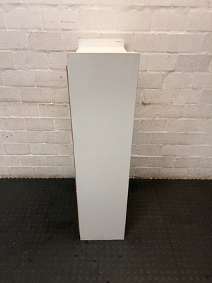 White Three-Shelf Standing Bookcase — Fair Used C - 2ndhandwarehouse.com