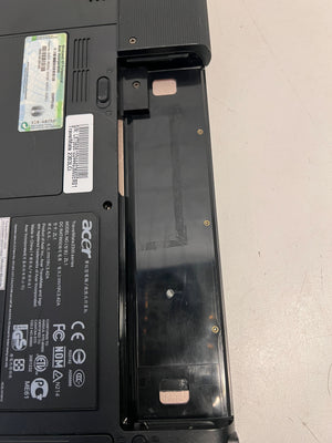 Acer 15.6" Silver Laptop – Partly Working- Keyboard Non-Functional- no battery