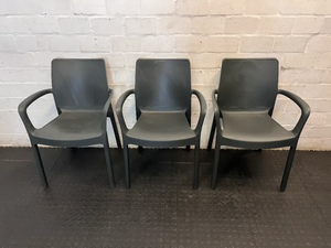 Addis Marilyn Black Polypropylene Garden Armchair — Good Working Order - Requires Cleaning - 2ndhandwarehouse.com