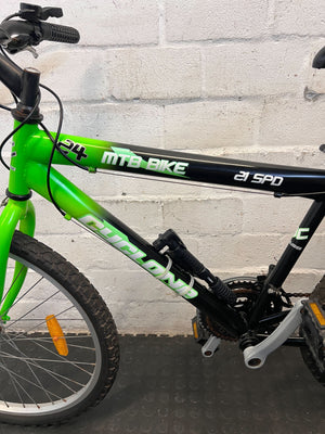 Cyclone Green & Black 24" 21 speed Mountain Bike