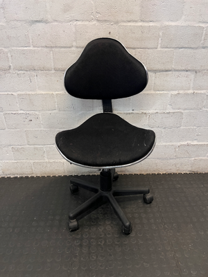 Black Swivel Office Chair - Well Used & Dusty - 2ndhandwarehouse.com