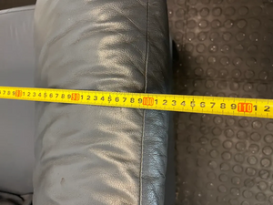 Blue 1-Seater Leather Couch - Well Used Condition - 2ndhandwarehouse.com