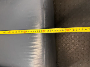 Blue 1-Seater Leather Couch - Well Used Condition - 2ndhandwarehouse.com