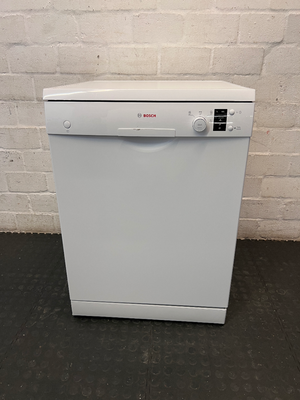 Bosch Serie 2 Dishwasher - Minor Scuff on Handle - 2ndhandwarehouse.com