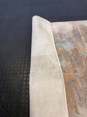 Chic Abstract Distressed Area Rug - Beige, Blue & Gold