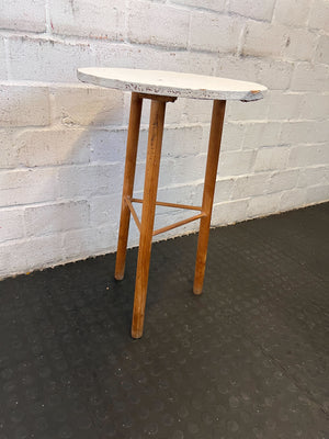Chic Vintage Round White Side Table with Wooden Legs