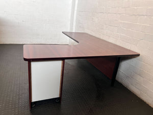 Classic L-Shape Office Desk with Integrated Drawers