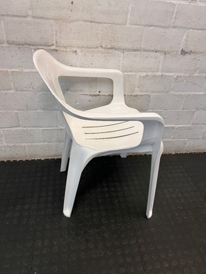 Classic White Outdoor Plastic Chair with Armrests - 2ndhandwarehouse.com