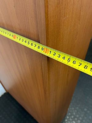 Classic Wooden Bookcase with 4 Shelves - 2ndhandwarehouse.com