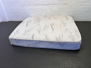 Comfortable Bamboo King Mattress β Good Condition, Minor Signs of Use - 2ndhandwarehouse.com