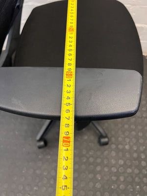 Comfortable Black Mesh Office Chair with Adjustable Arms – Minor Wear