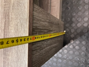 Contemporary Oak-Finish TV Unit with Glass Shelf — Fair Condition with Minimal Damage