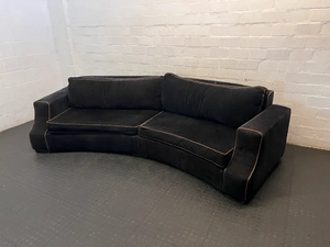 Curved Black Velvet 4-Seater Couch - Age-Related Wear - 2ndhandwarehouse.com