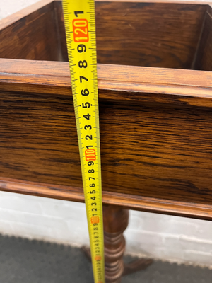 Traditional Dark Wood Turned Pedestal Planter Stand