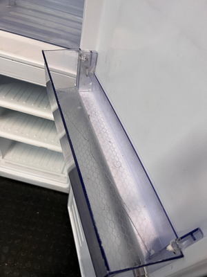 Defy C-300 Upright Fridge Freezer in White — Good Working Order - Fair Condition - 2ndhandwarehouse.com