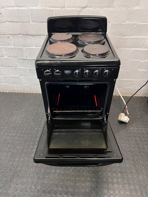 Defy 4-Plate Freestanding Electric Stove in Black — Good Working Order