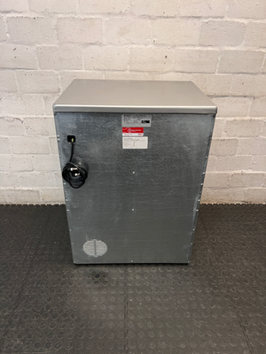 Defy Silver Tumble Dryer — Working Order with Surface Scratches