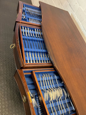 Elegant Bow-Front Mahogany Console Table with Drawers - 2ndhandwarehouse.com